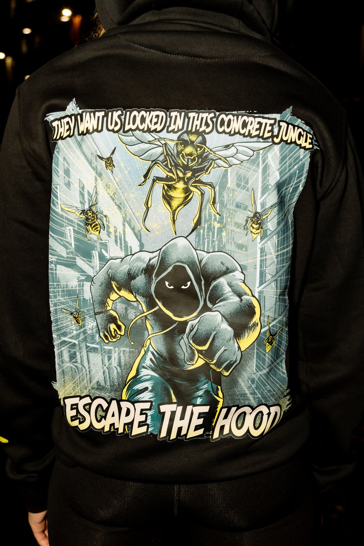 Escape the hood online jumper